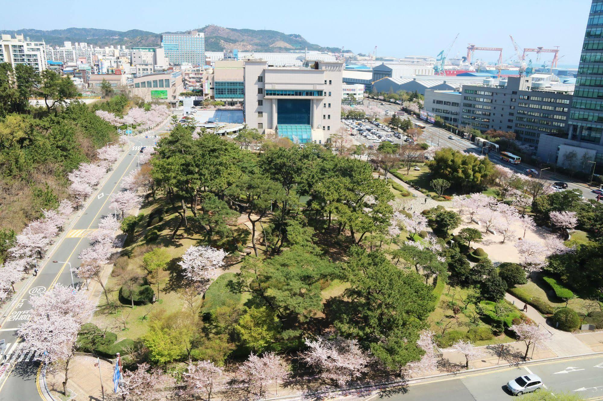 Hotel Hyundai By Lahan Ulsan Esterno foto