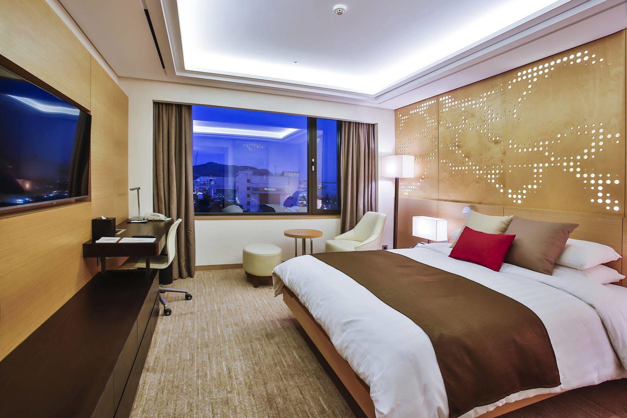 Hotel Hyundai By Lahan Ulsan Esterno foto